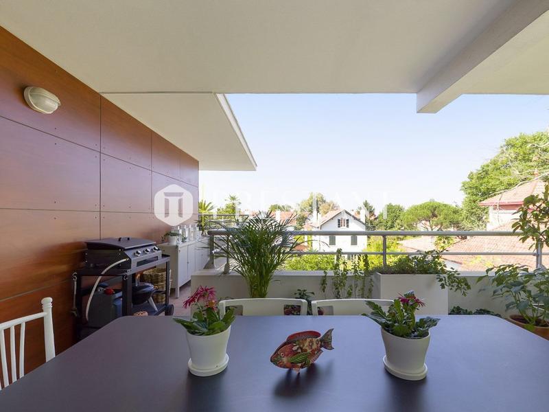 Appartement - 92 m² - 3 pièces