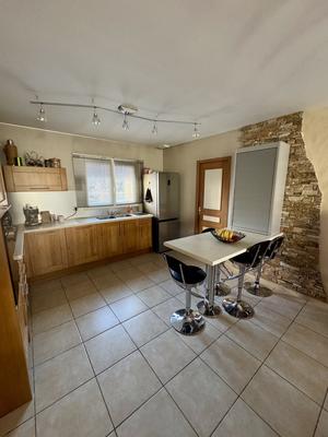 Maison - 103 m² - 5 pièces