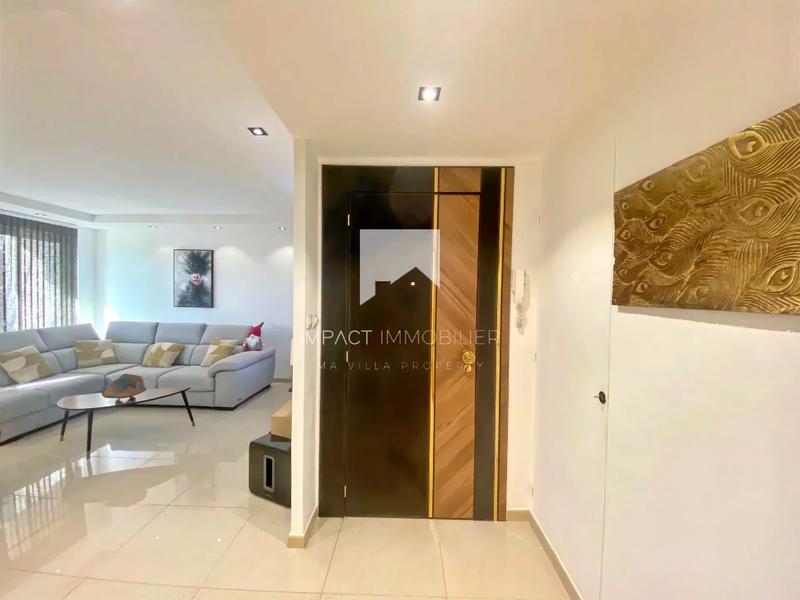 Appartement - 75 m² - 4 pièces