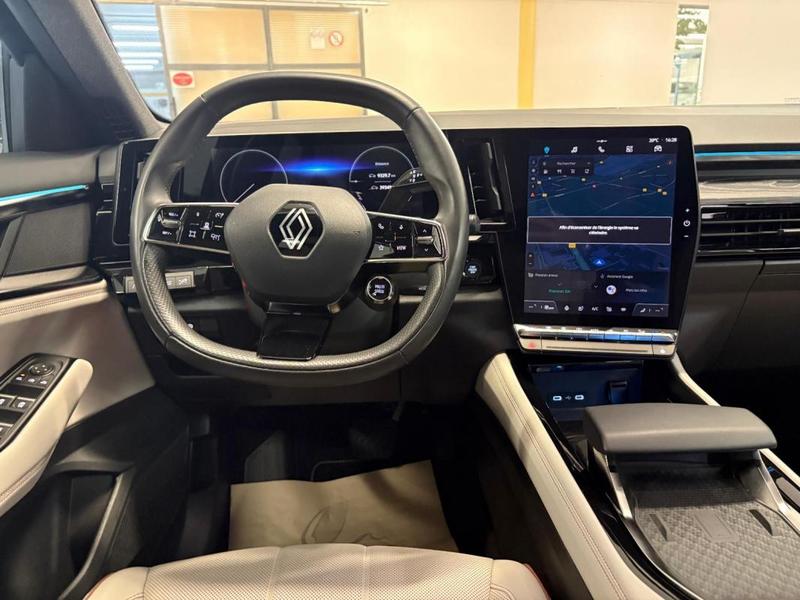 Renault Espace VI E-Tech hybrid 200 Iconic