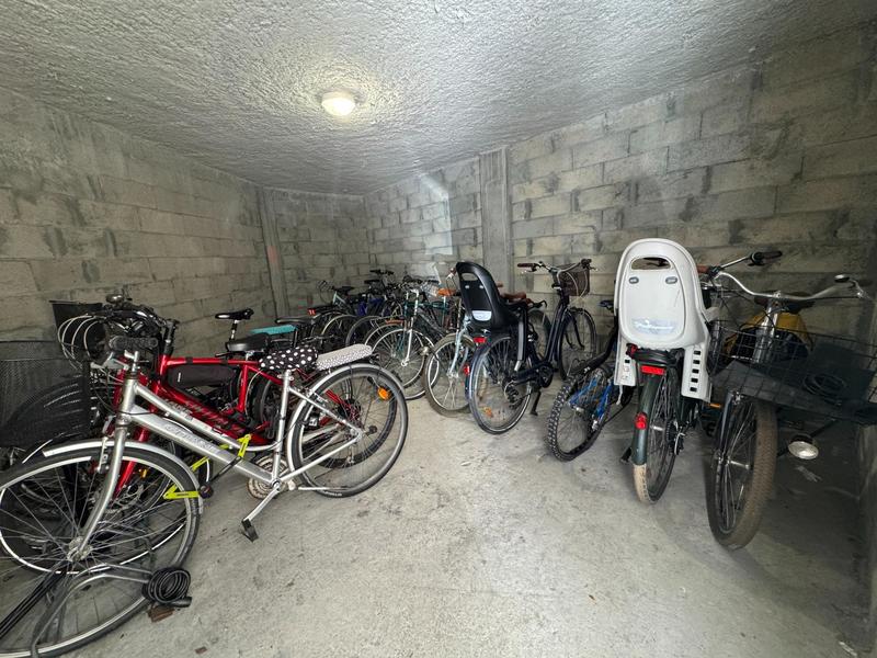 Appartement - 77 m² - 3 pièces