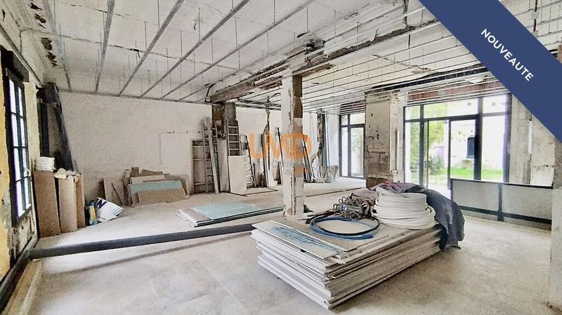 Immeuble - 180 m² - 2 pièces