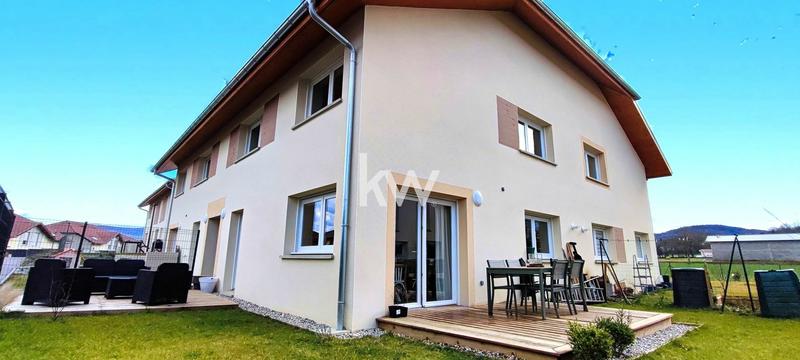 Duplex - 94 m² - 4 pièces