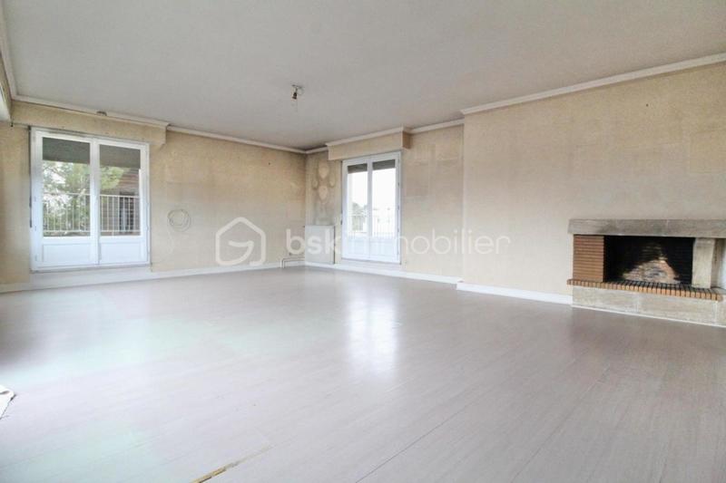 Appartement - 100 m² - 5 pièces