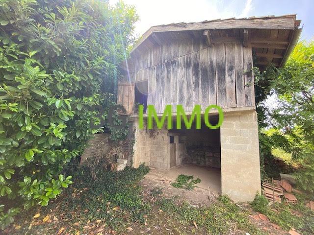 Maison - 500 m² - 12 pièces