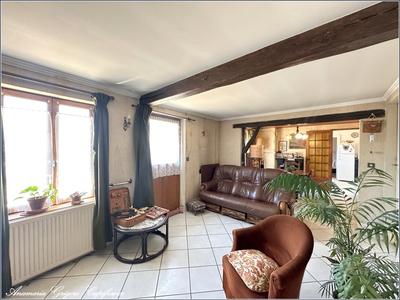 Maison - 92 m² - 5 pièces