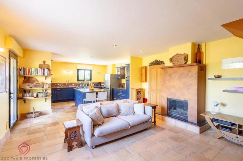 Demeure - 304 m² - 10 pièces