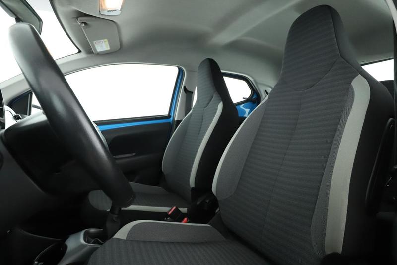 Toyota Aygo 1.0 Vvt-i X-Play 5p 72 ch