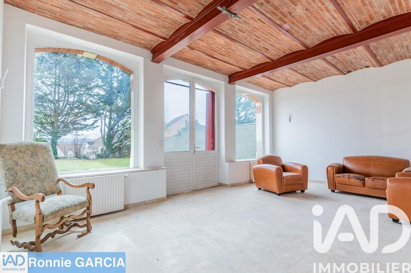 Maison - 210 m² - 8 pièces