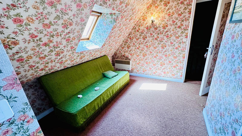 Maison - 90 m² - 5 pièces