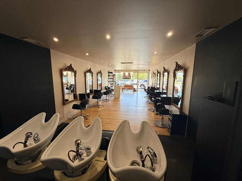 Magasins - 66 m² - 2 pièces