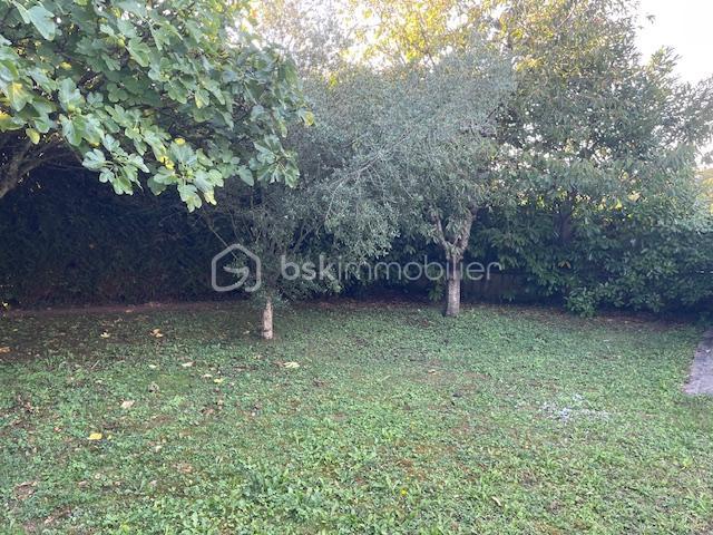 Propriété - 179 m² - 7 pièces