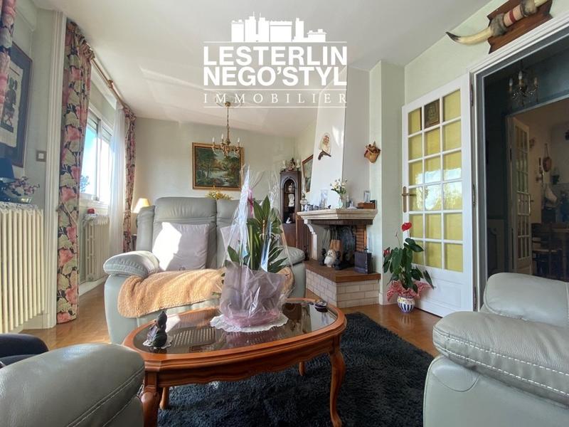 Appartement - 77 m² - 3 pièces