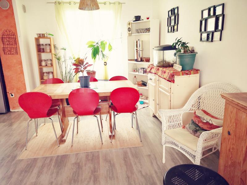 Maison - 90 m² - 5 pièces