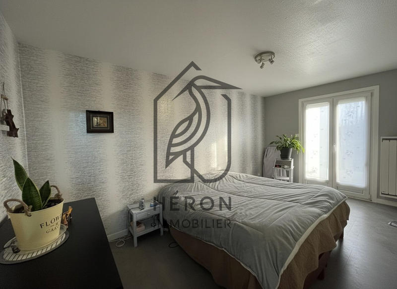 Maison - 100 m² - 6 pièces