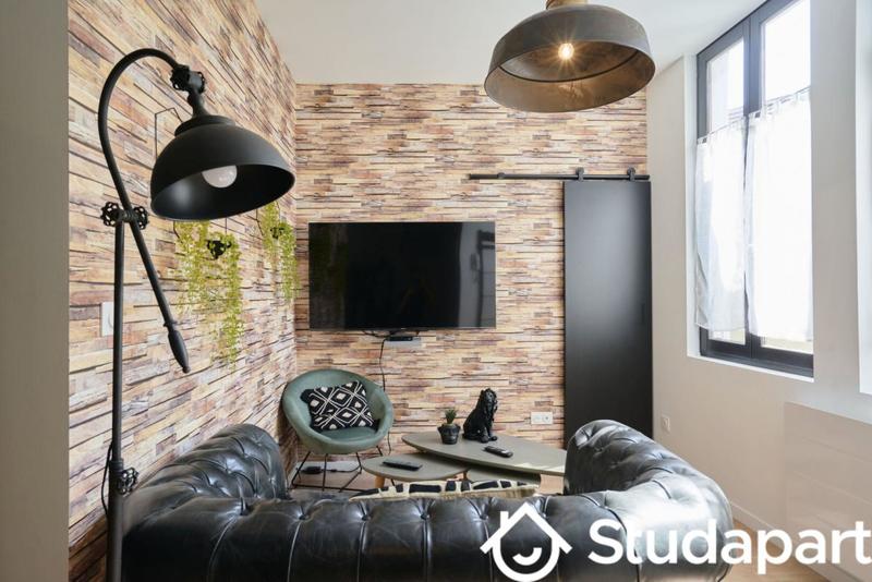 Chambre - 11 m² - 1 pièce