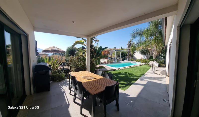 Propriété - 158 m² - 7 pièces