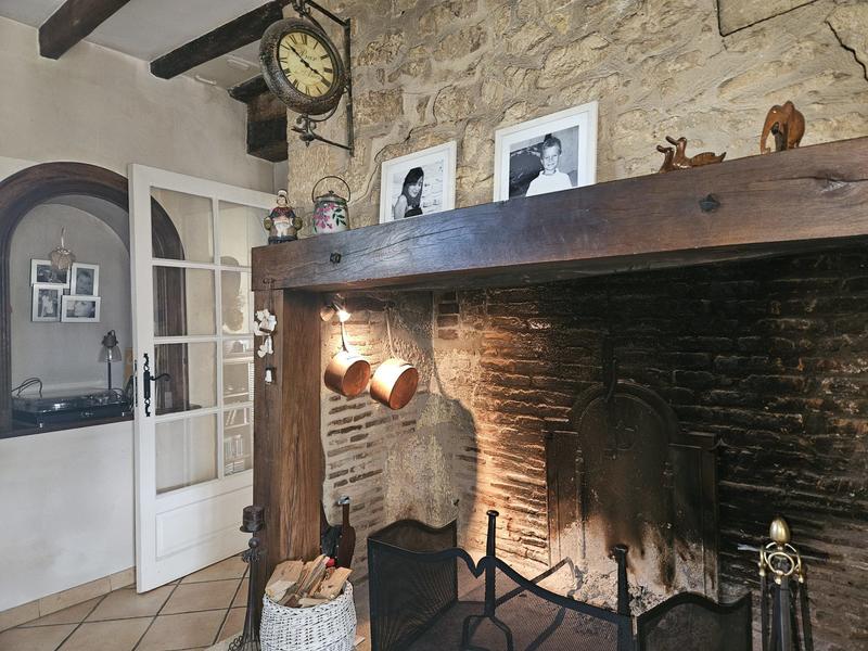 Maison traditionnelle - 139 m² - 6 pièces