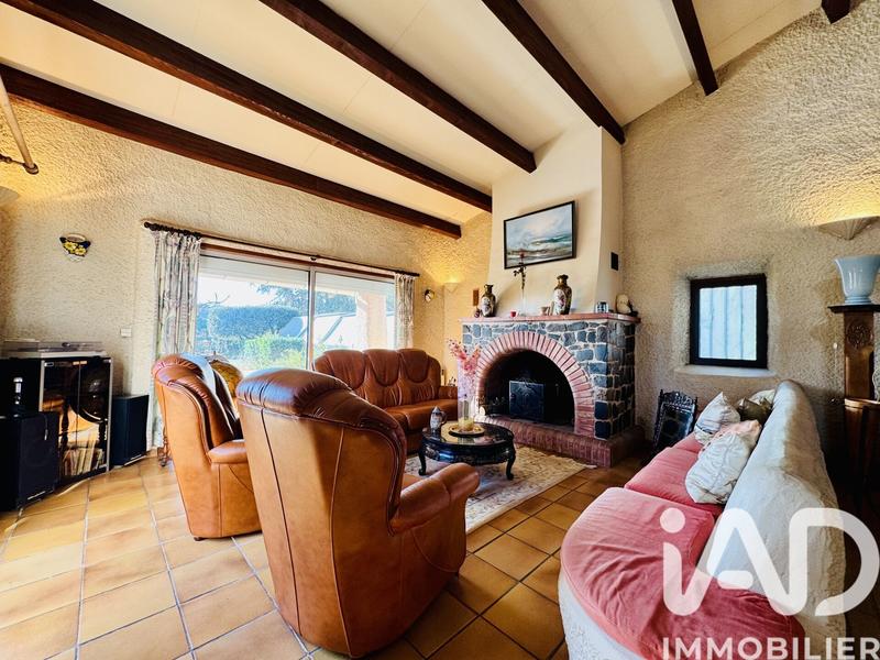 Maison - 140 m² - 6 pièces