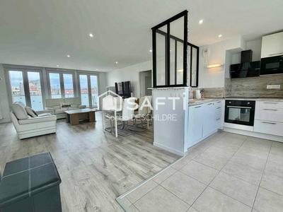 Appartement - 84 m² - 3 pièces