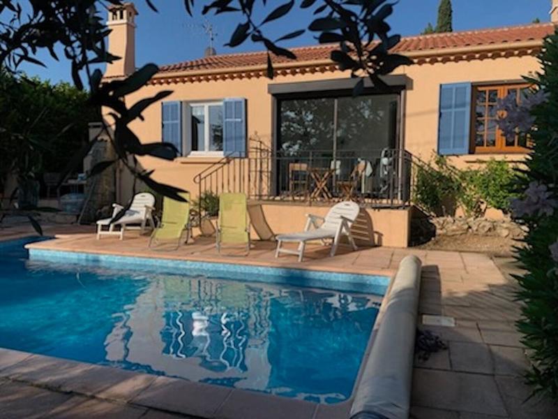 Maison - 95 m² - 6 pièces