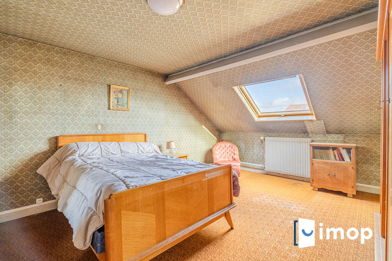 Pavillon - 121 m² - 7 pièces