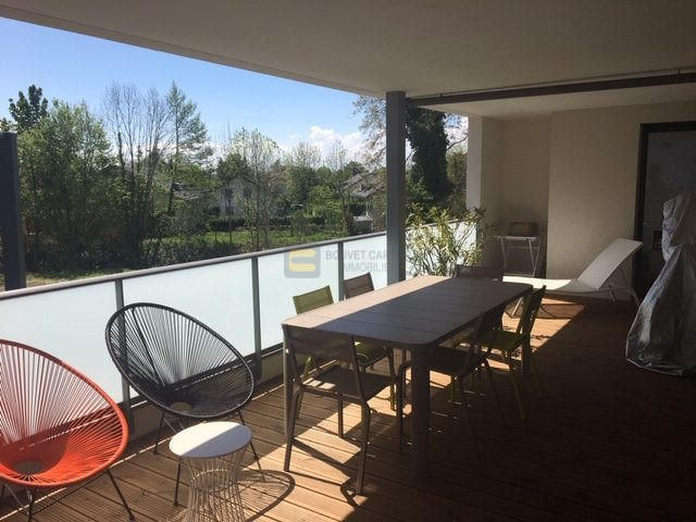 Appartement - 94 m² - 4 pièces