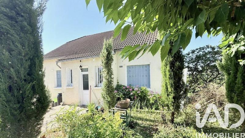 Maison - 186 m² - 9 pièces