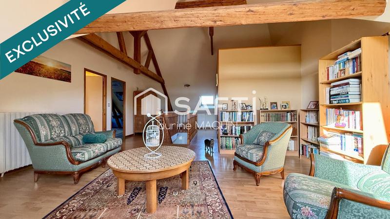 Maison - 250 m² - 8 pièces