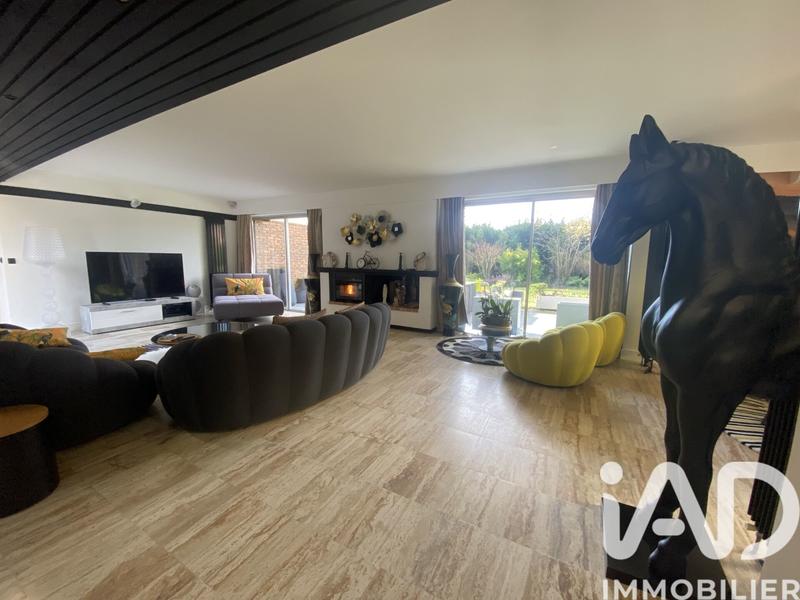Maison de maîtres - 313 m² - 8 pièces