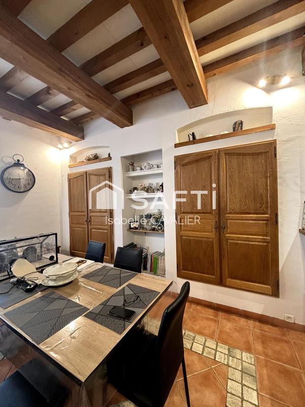 Maison - 97 m² - 5 pièces