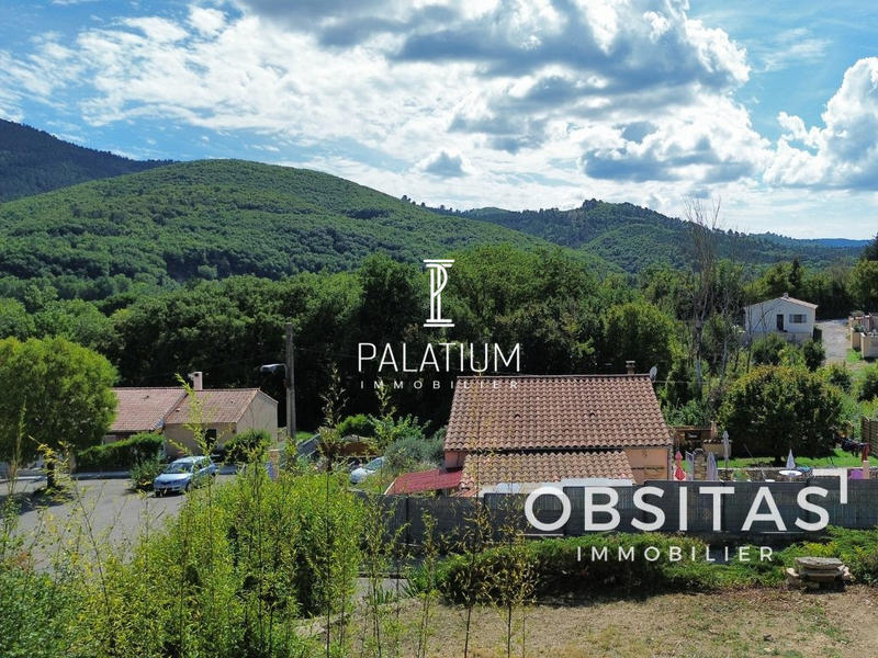 Maison - 91 m² - 4 pièces