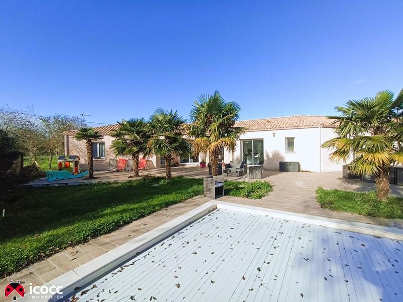 Maison - 148 m² - 7 pièces