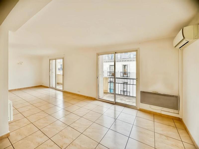 Appartement - 83 m² - 4 pièces