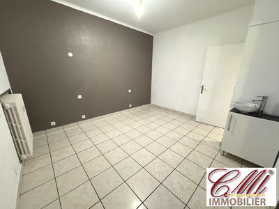 Appartement - 50 m² - 4 pièces