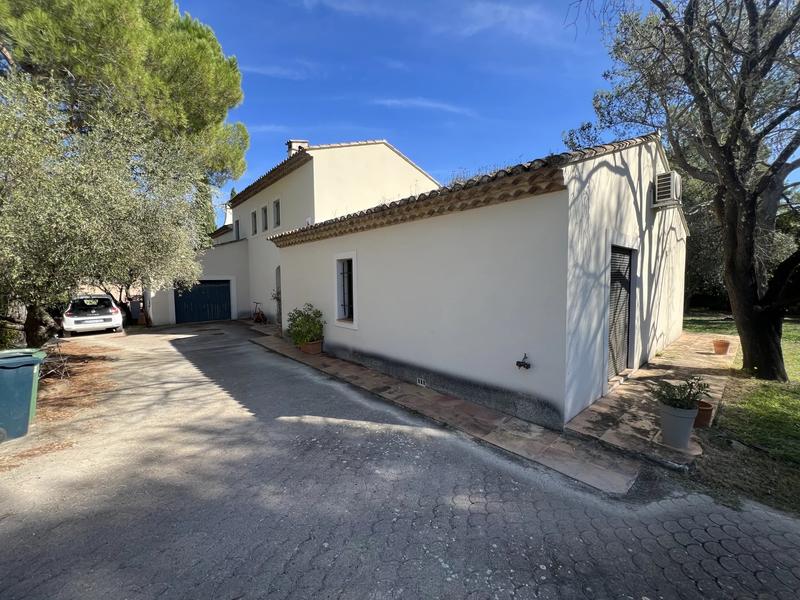 Bastide - 190 m² - 7 pièces