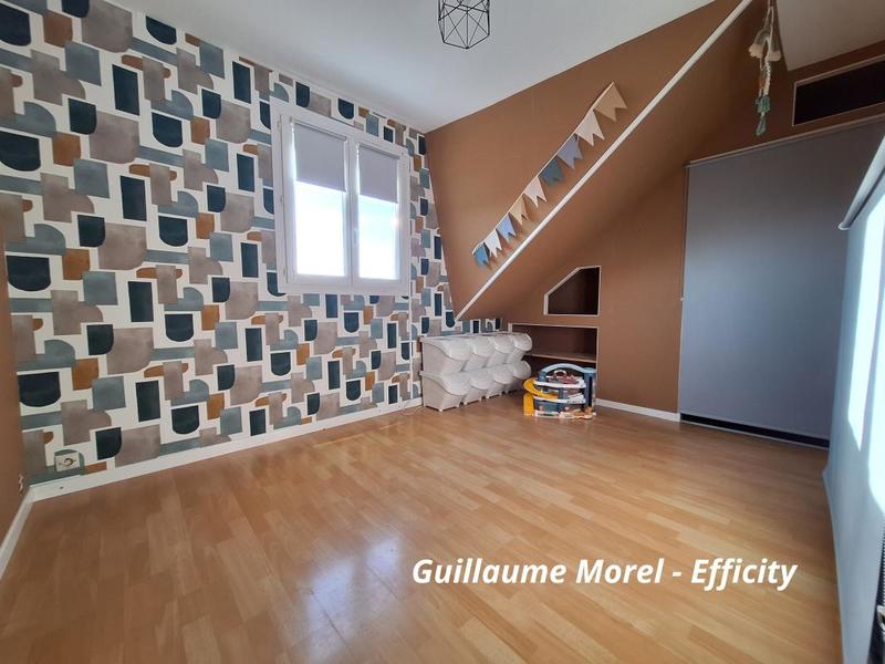 Maison - 112 m² - 7 pièces