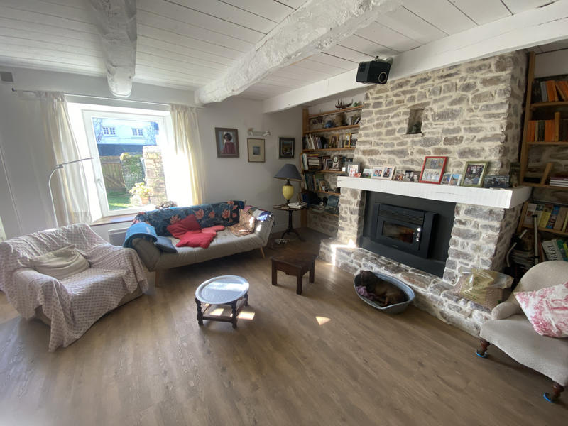 Maison - 111 m² - 6 pièces