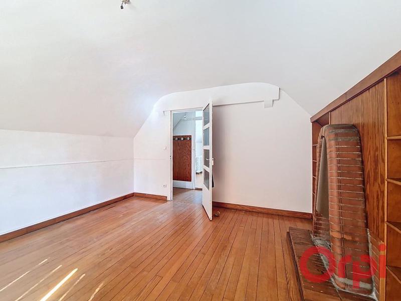 Maison - 166 m² - 7 pièces