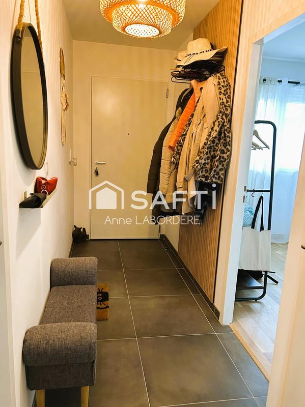 Appartement - 93 m² - 4 pièces