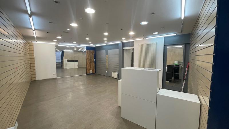 Local commercial - 74 m²
