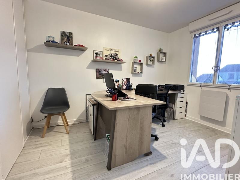 Maison - 94 m² - 5 pièces