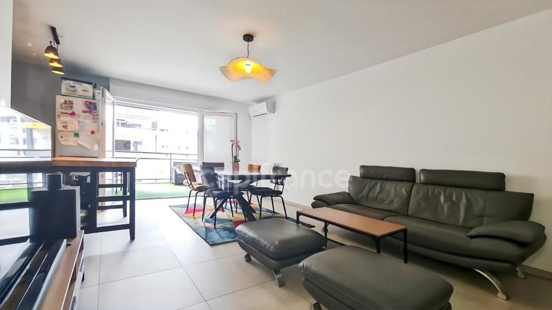 Appartement - 71 m² - 3 pièces
