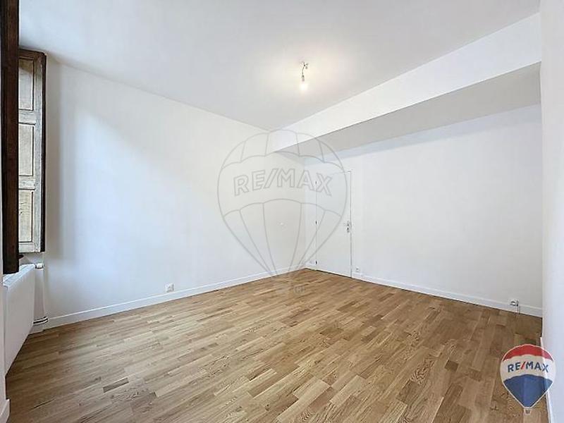 Appartement - 121 m² - 4 pièces