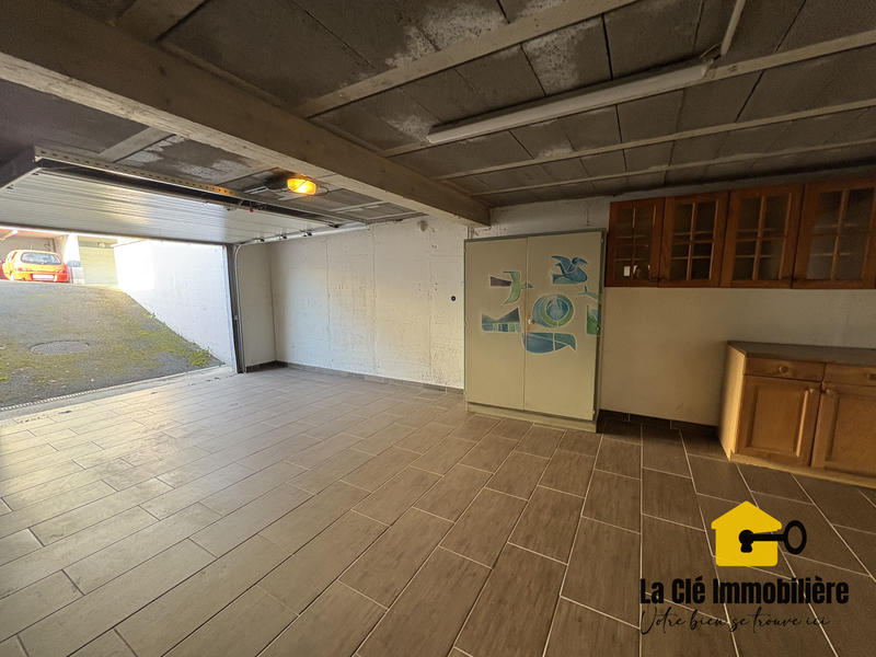 Maison - 92 m² - 5 pièces