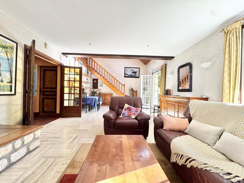 Maison - 154 m² - 6 pièces