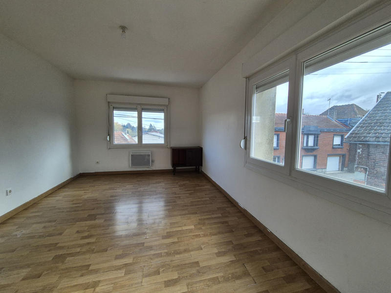 Maison - 195 m² - 8 pièces