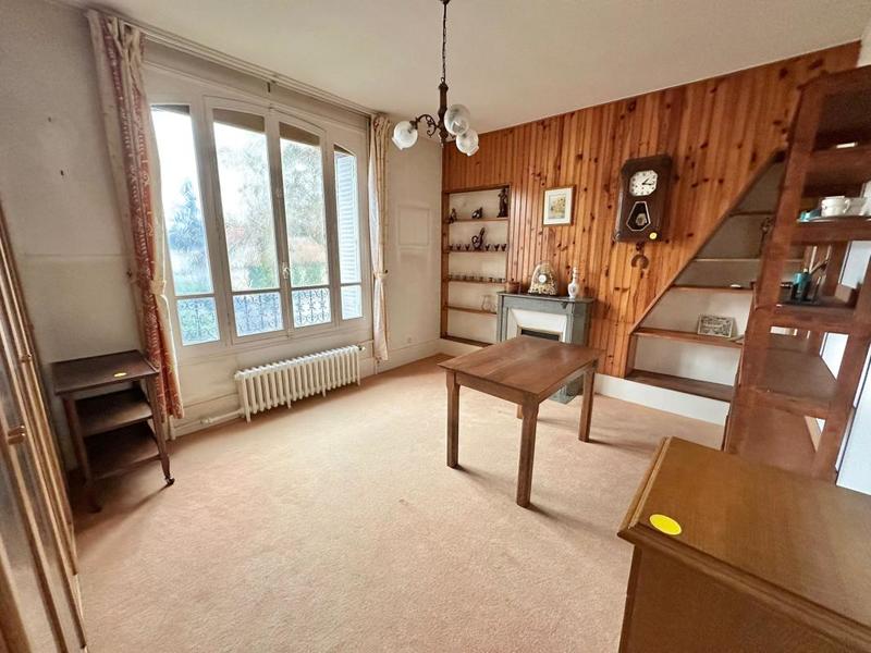 Maison ancienne - 308 m² - 11 pièces