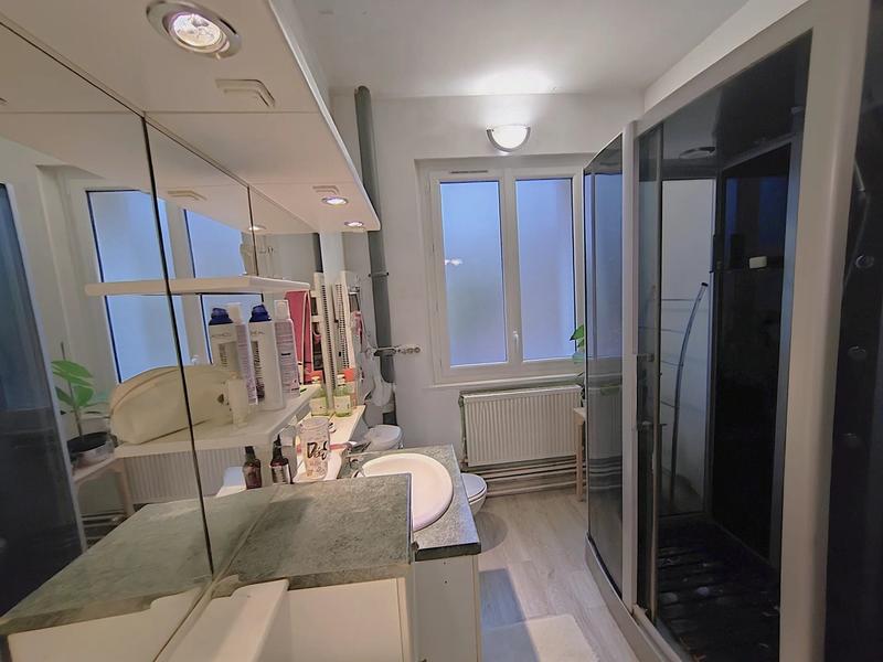 Maison - 186 m² - 7 pièces