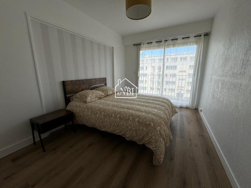 Appartement - 89 m² - 5 pièces